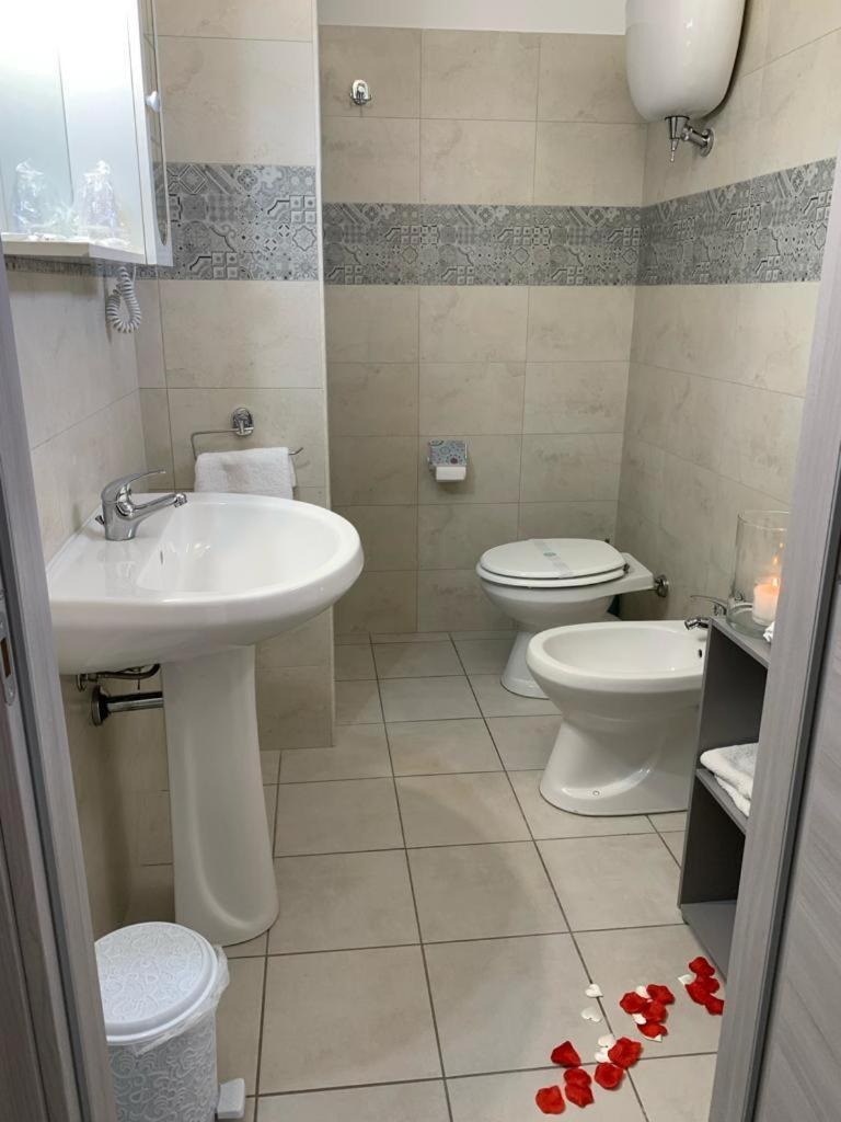 B&B Via Del Sole Vena 外观 照片